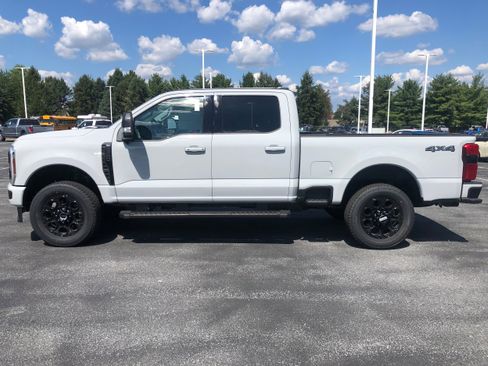New 2026 Ford F350 XLT w/ XLT Premium Package image 2