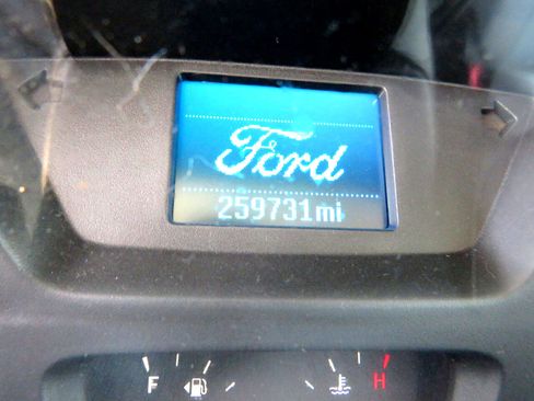 Used 2017 Ford Transit 250 130 Low Roof image 14