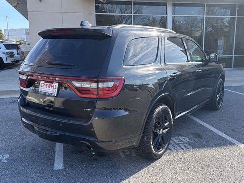 Used 2024 Dodge Durango GT image 8