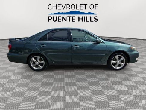 Used 2005 Toyota Camry SE FWD image 9