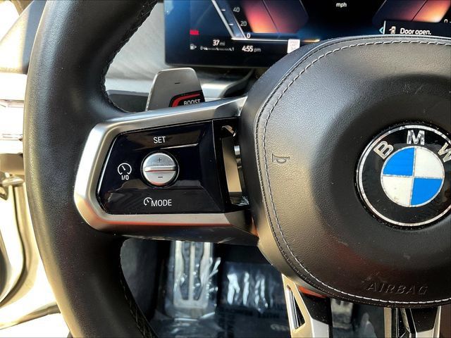 Used 2023 BMW 740i w/ Parking Assistance Package RWD image 13