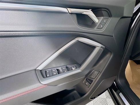 New 2025 Audi Q3 2.0T Premium Plus image 19