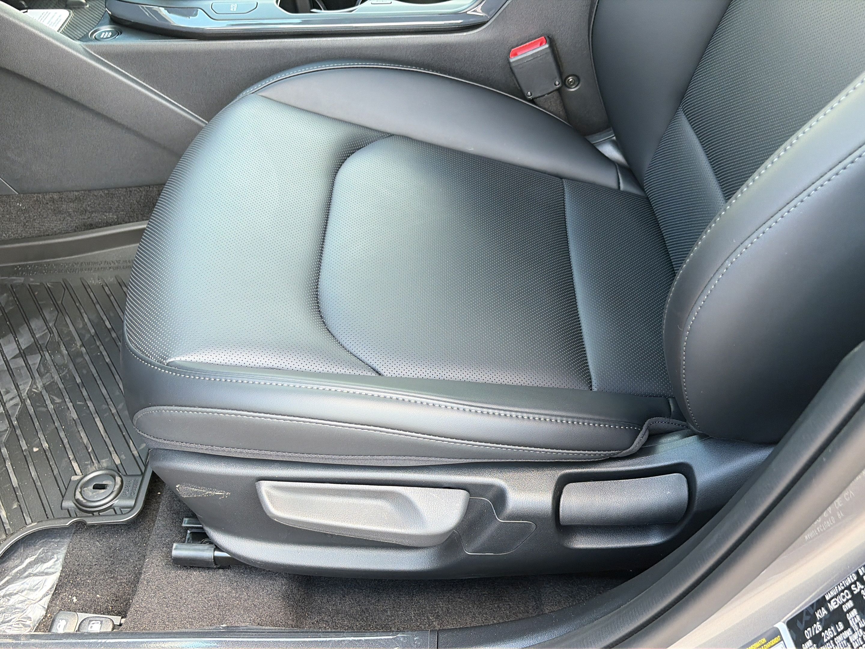 New 2026 Kia K4 EX FWD image 16