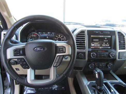 Used 2015 Ford F150 Lariat w/ Equipment Group 501A Mid image 14