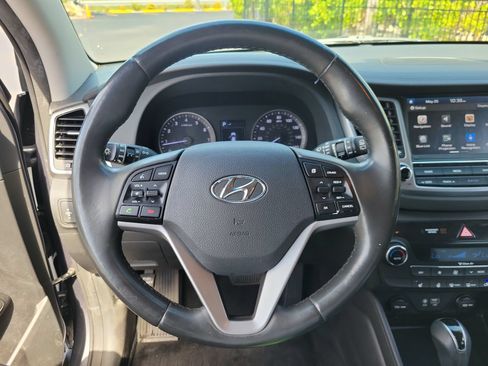 Used 2018 Hyundai Tucson Limited w/ Cargo Package FWD image 34
