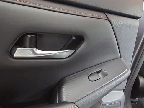 Used 2023 Nissan Sentra SR w/ Trunk Package image 20