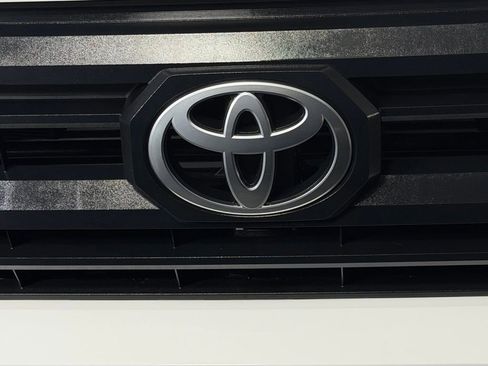 Used 2025 Toyota Tacoma SR5 image 14