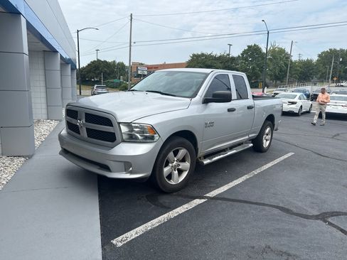 Used 2014 RAM 1500 Tradesman w/ Popular Equipment Group RWD image 2