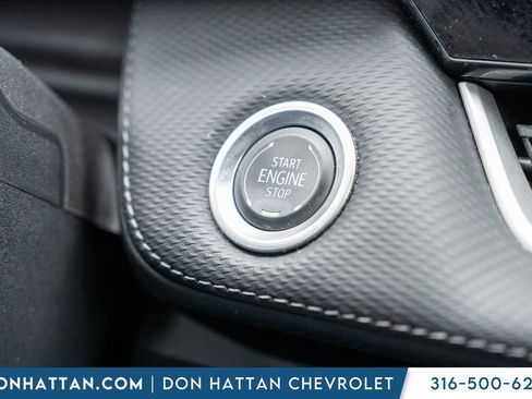 Used 2025 Chevrolet Equinox LT image 12