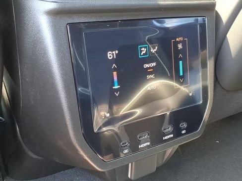 New 2026 GMC Yukon AT4 Ultimate AWD/4WD image 18