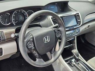 Used 2017 Honda Accord EX video 2