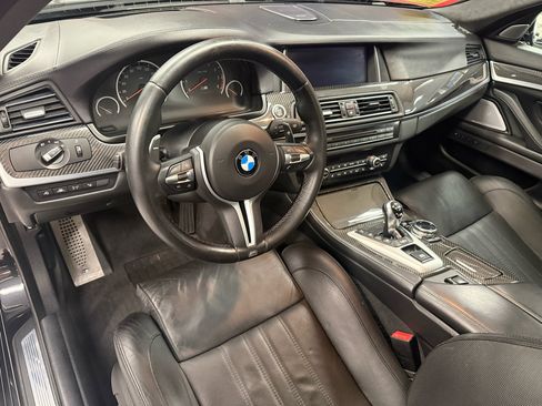 Used 2014 BMW M5 image 26