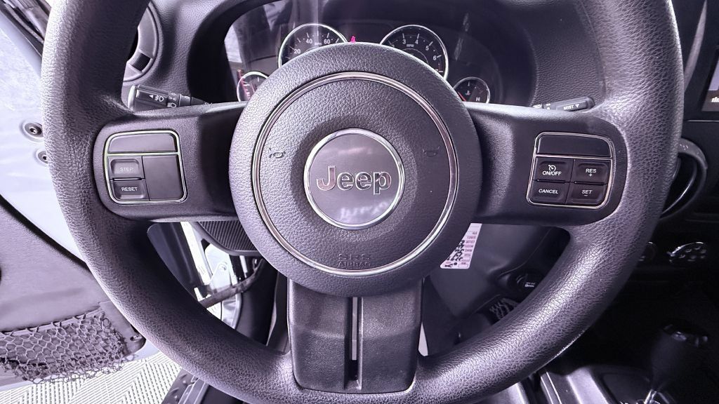 Used 2014 Jeep Wrangler Sport AWD/4WD image 10