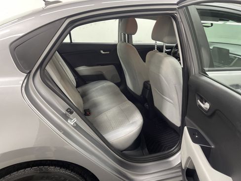 Used 2022 Kia Rio S w/ Technology Package image 19