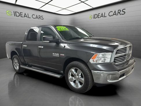 Used 2017 RAM 1500 Big Horn AWD/4WD image 3