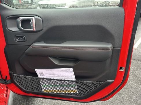 New 2026 Jeep Wrangler Unlimited Rubicon image 15