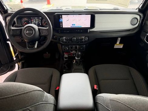 New 2026 Jeep Gladiator Sport AWD/4WD image 25