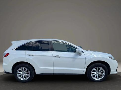 Used 2017 Acura RDX AWD w/ Technology Package image 3