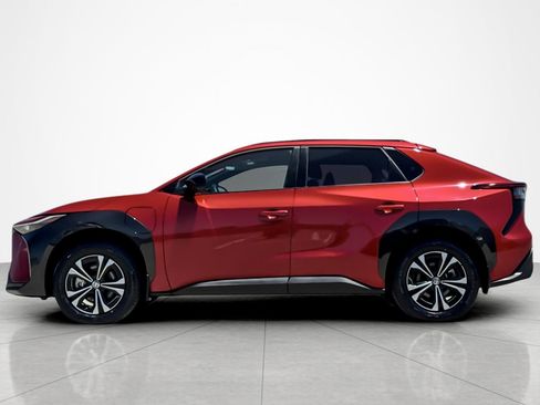 Certified 2024 Toyota bZ4X AWD w/ Weather Package image 2