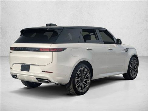 New 2026 Land Rover Range Rover Sport Dynamic SE AWD/4WD image 2