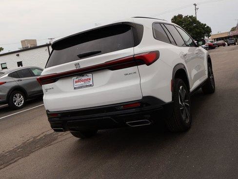 New 2026 Buick Enclave Sport Touring w/ Power Package image 6