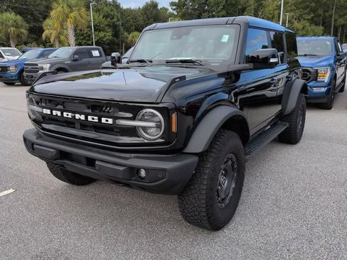 Used 2024 Ford Bronco Outer Banks AWD/4WD image 8