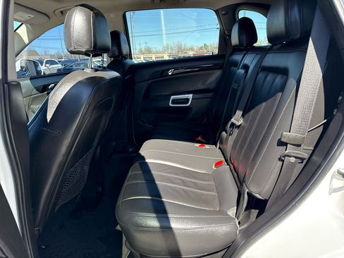 Used 2015 Chevrolet Captiva Sport LT w/ Convenience Package image 13