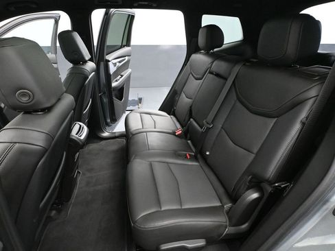 Used 2024 Cadillac XT6 Sport image 42