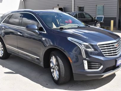 Used 2018 Cadillac XT5 Platinum w/ Driver Assist Package