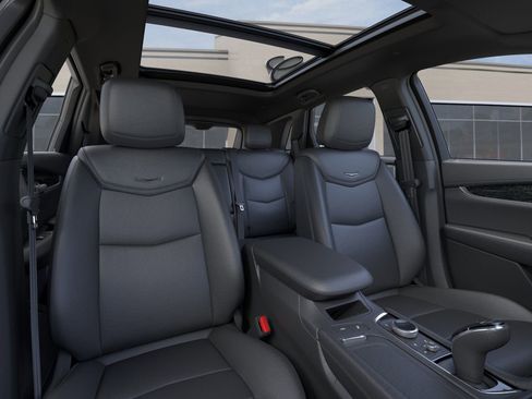 New 2025 Cadillac XT5 Premium Luxury image 16