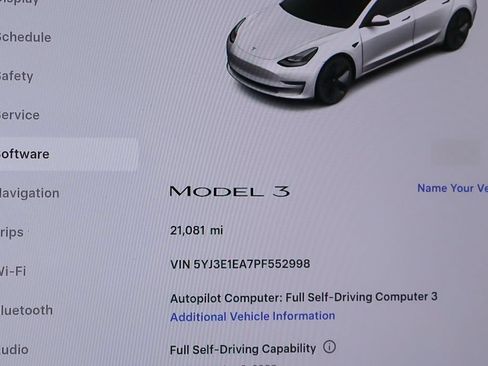 Used 2023 Tesla Model 3 Standard Range RWD image 38