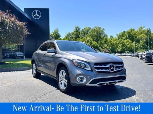 Used 2020 Mercedes-Benz GLA 250 4MATIC image 1