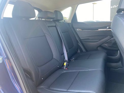 Certified 2024 Kia Seltos EX FWD image 29