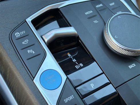 Used 2024 BMW i4 eDrive35 w/ M Sport Package image 13