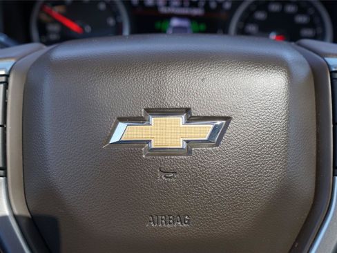 Used 2020 Chevrolet Silverado 1500 LTZ w/ LTZ Premium Package AWD/4WD image 14