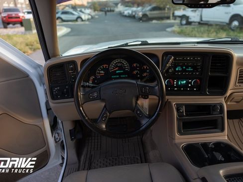 Used 2003 Chevrolet Silverado 2500 LT image 21