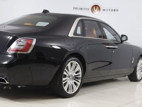 Used 2023 Rolls-Royce Ghost AWD/4WD image 70