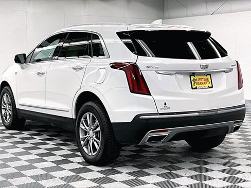 Used 2023 Cadillac XT5 Premium Luxury image 2