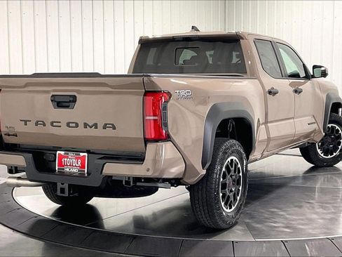 New 2026 Toyota Tacoma TRD Off-Road AWD/4WD image 14