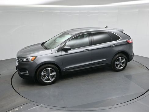 Certified 2021 Ford Edge SEL w/ Convenience Package image 42