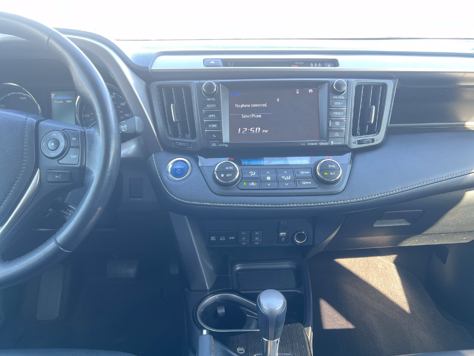 Used 2017 Toyota RAV4 Limited w/ Advanced Technology Package AWD/4WD image 18