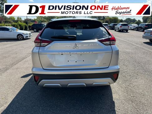 Used 2025 Mitsubishi Eclipse Cross SE AWD/4WD image 4