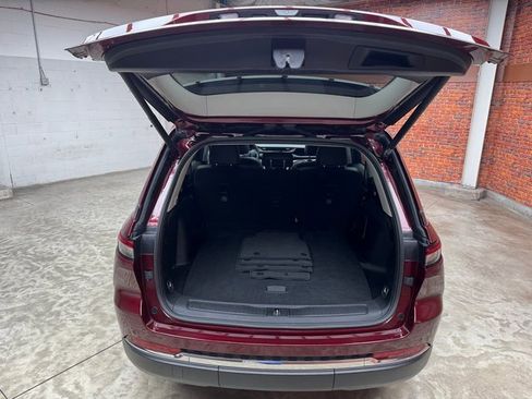 Used 2022 Jeep Grand Cherokee Limited 4xe image 27