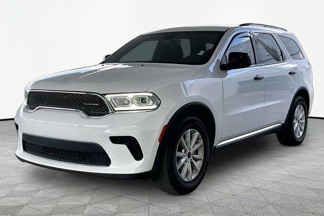 Used 2023 Dodge Durango SXT RWD image 3