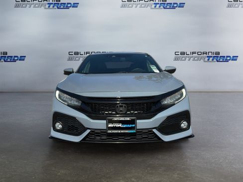 Used 2018 Honda Civic Sport Touring image 2