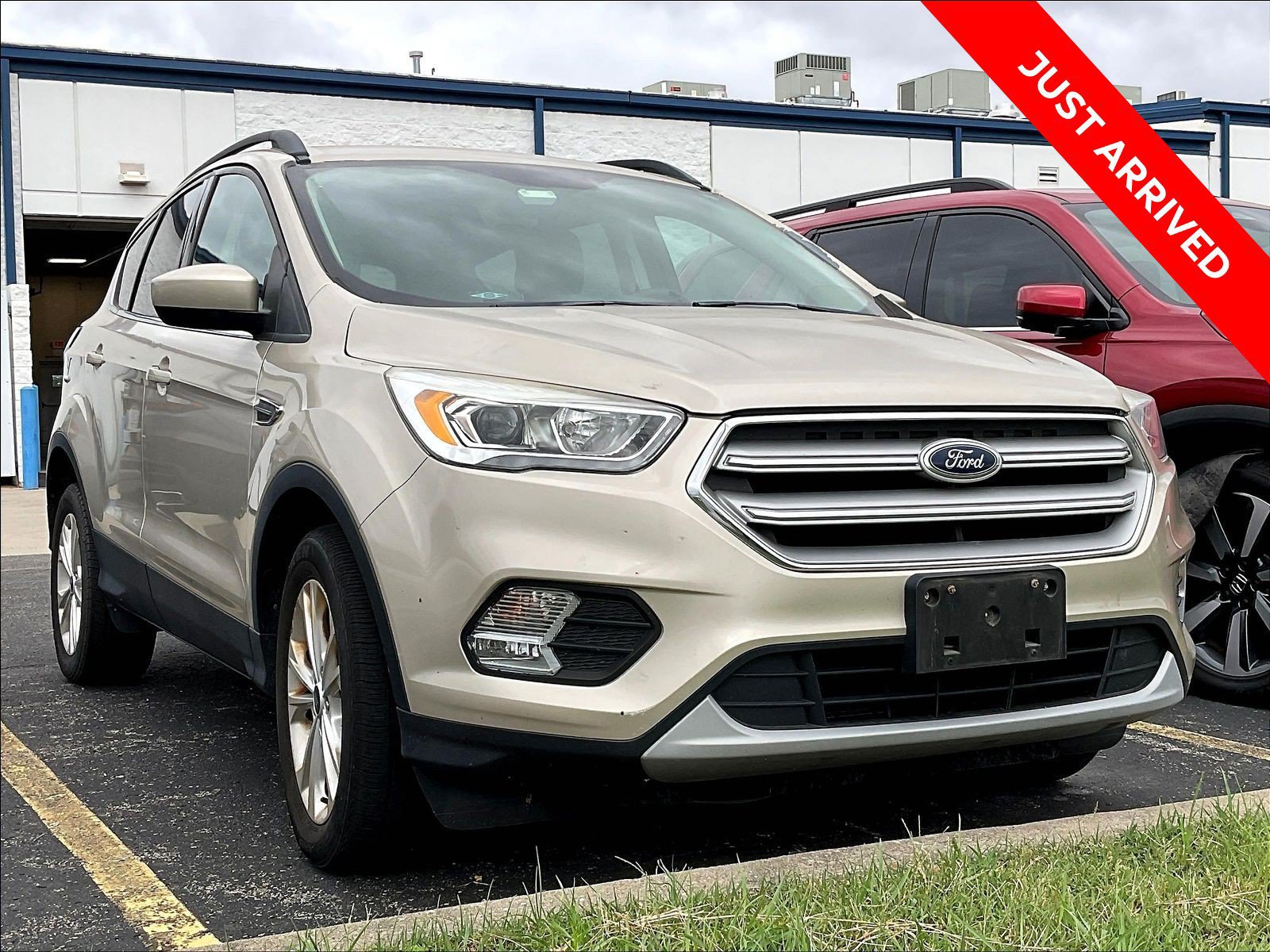 Used 2018 Ford Escape SEL AWD/4WD image 1