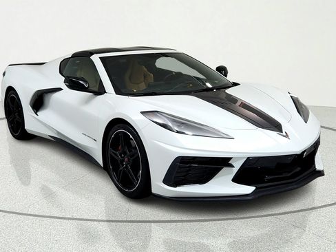 Used 2023 Chevrolet Corvette Stingray Preferred Cpe RWD image 7