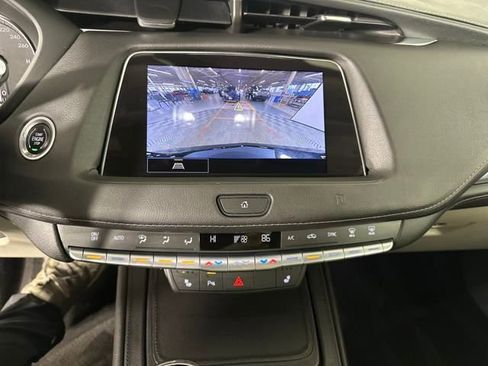 Used 2021 Cadillac XT4 Luxury image 21