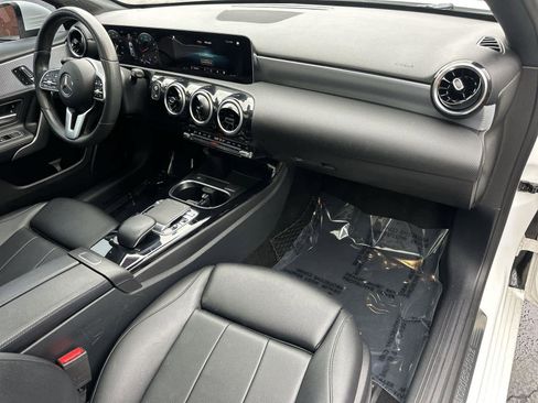Used 2019 Mercedes-Benz A 220 image 12