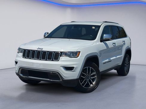 Used 2019 Jeep Grand Cherokee Limited AWD/4WD image 2
